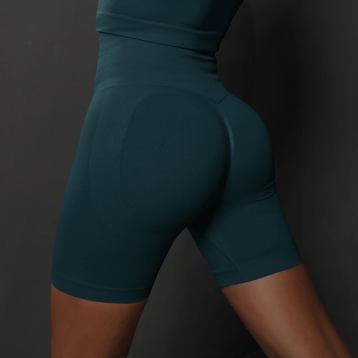 Women Shorts Yoga Fitness Shorts Running Cycling Shorts Breathable Sports Leggings Seamless High Waist Summer Workout Gym Shorts