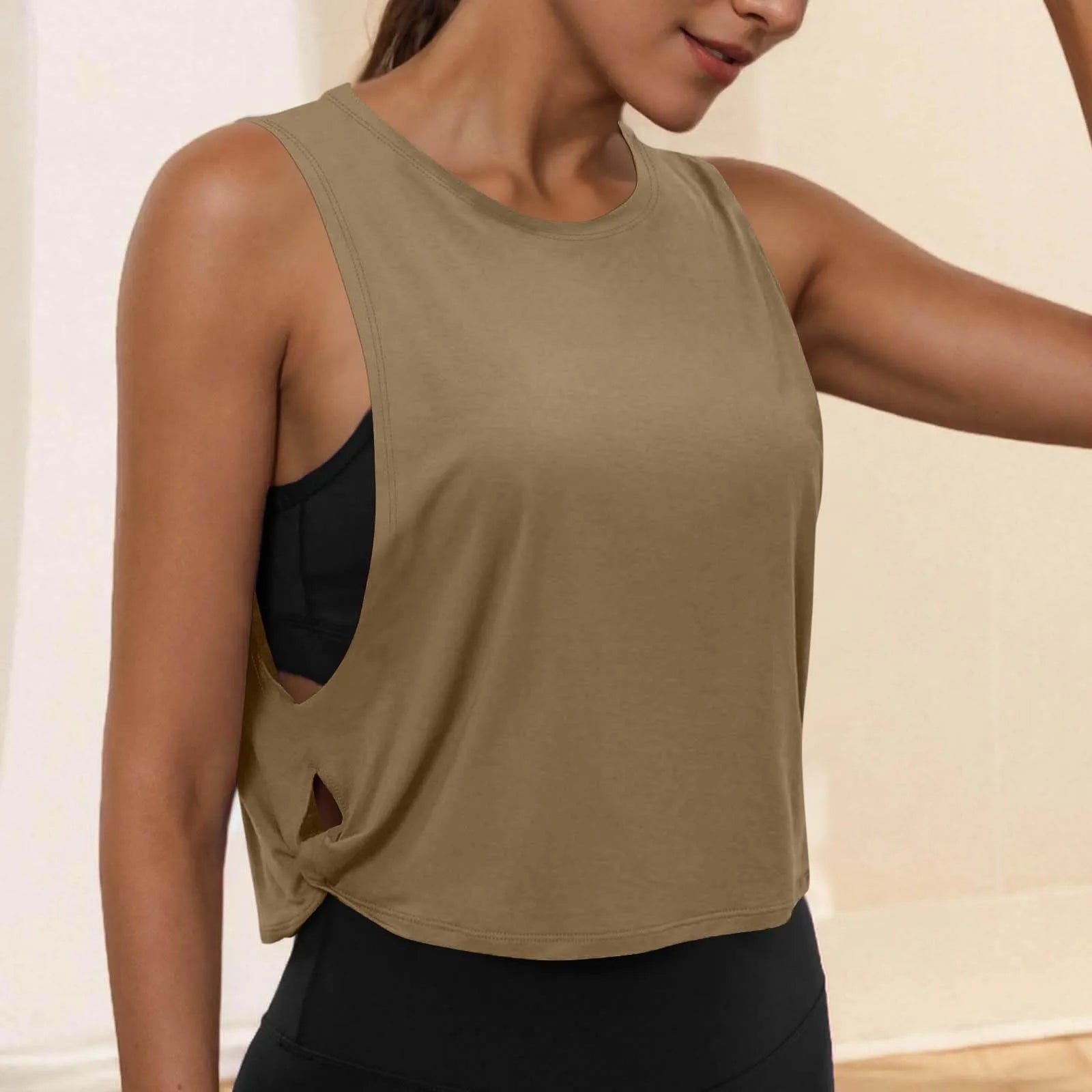 Ladies' Fashion Round Neck Yoga Wear Sleeveless Athletic Vest Casual Top Pure Color Loose Comfy Lightweight Short Top