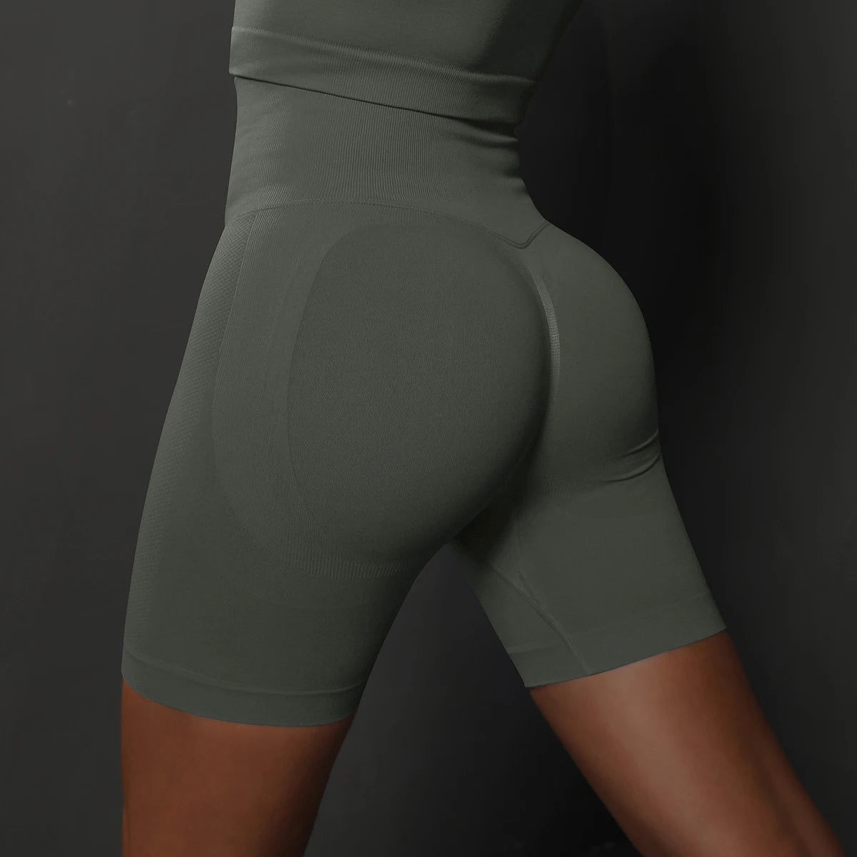 Women Shorts Yoga Fitness Shorts Running Cycling Shorts Breathable Sports Leggings Seamless High Waist Summer Workout Gym Shorts