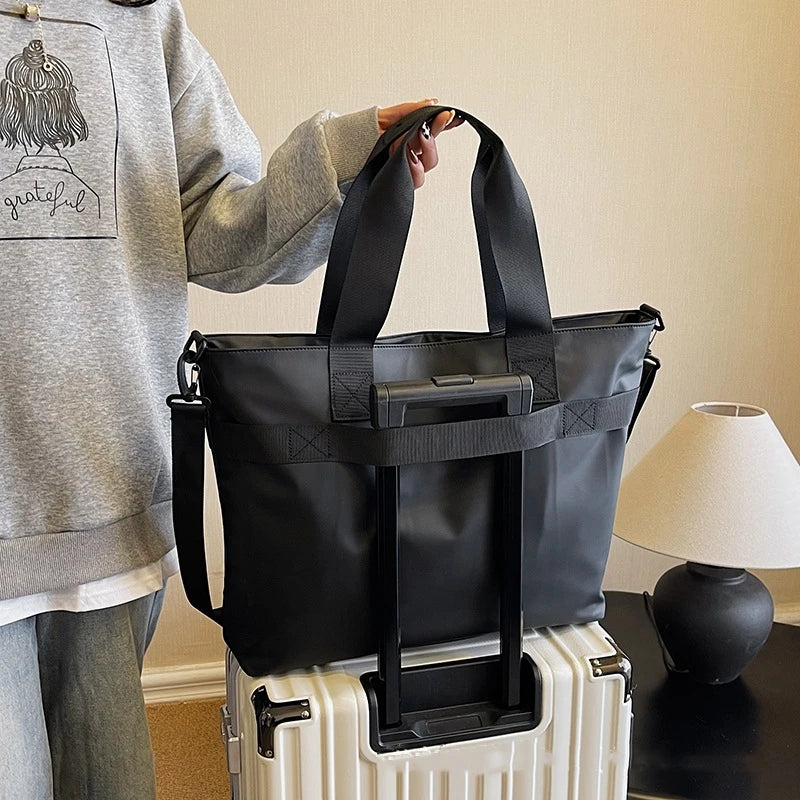 New Fashion Women's Tote Bag Large Capacity Waterproof Fitness Bag Trend Brand Casual Classic Travel Bag Designer Luxury Handbag
