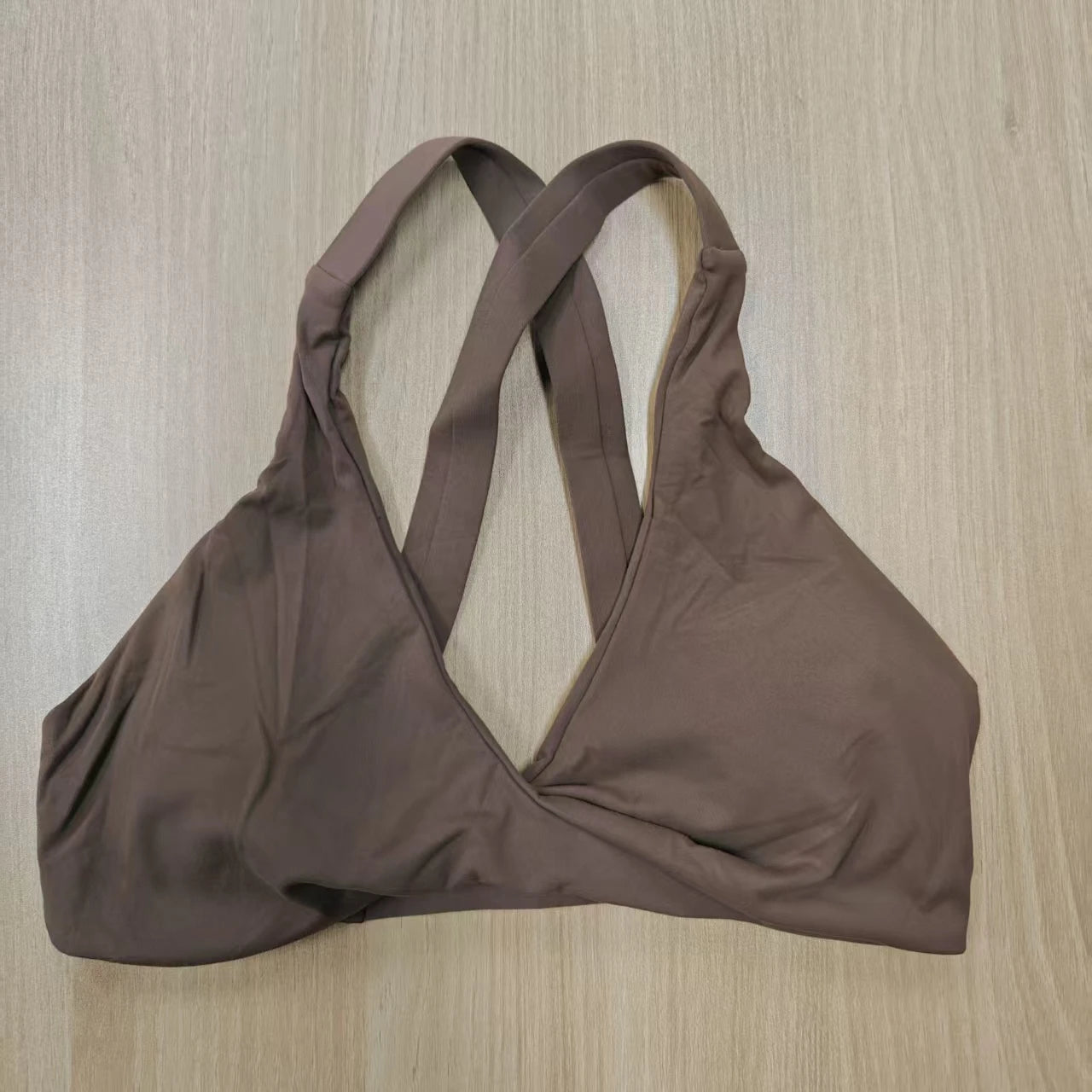 SHINBENE Women's Twist Workout Sports Bras Back Cross Padded Low Impact Fitness Bra Yoga Crop Tops