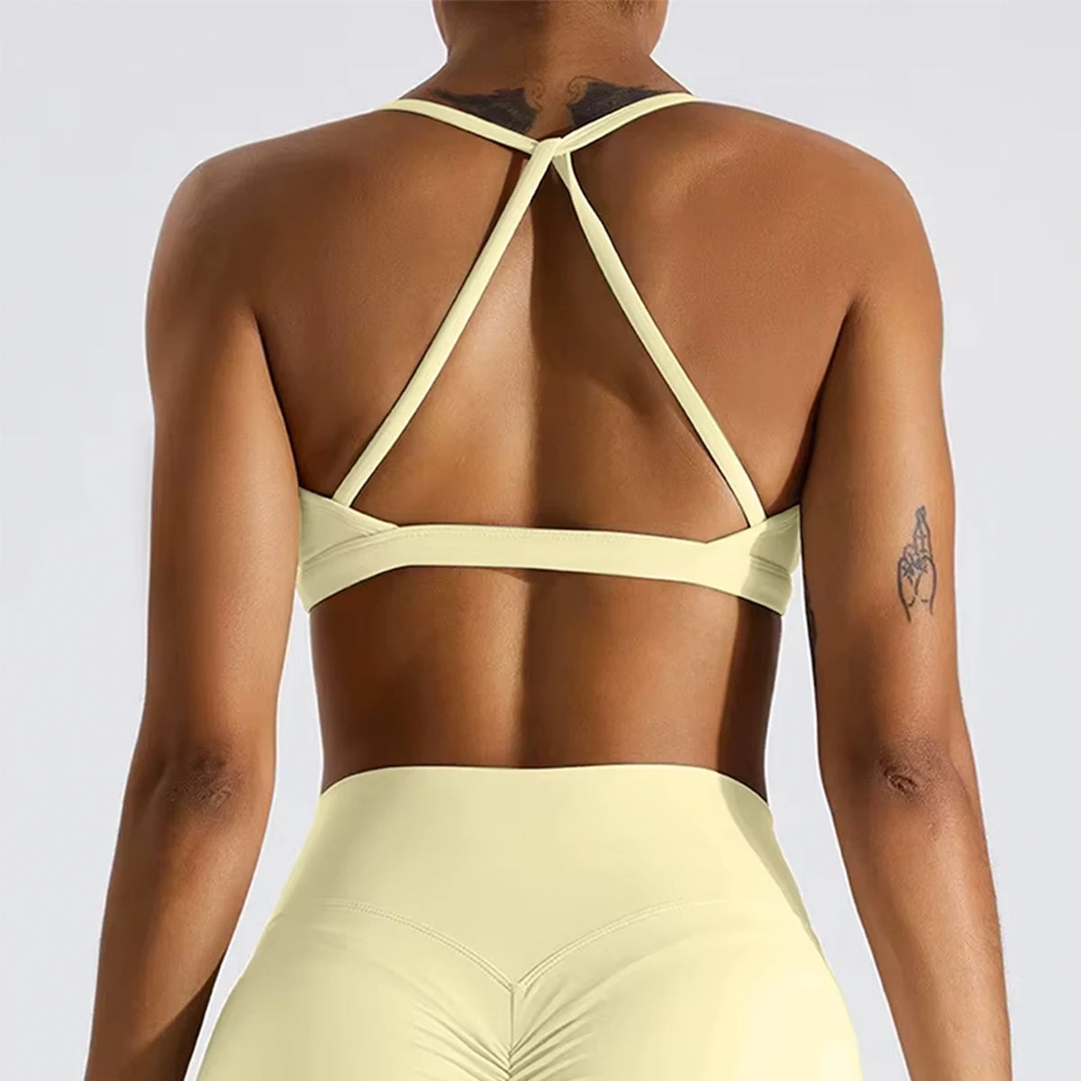 Hearuisavy Scrunch Sports Bra Gym Top Women Running Back Cross Top Women Sportswear Yoga Underwear Fitness Workout Yoga Clothes