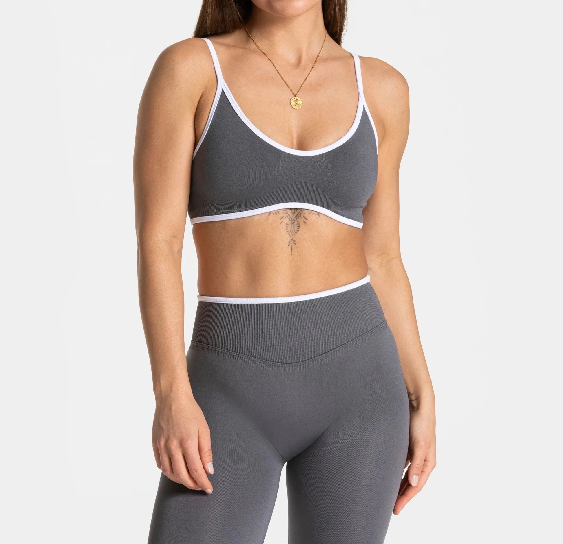 Summer Women's Solid Color Gym Sports Bra Sexy Backless Knitted Bra with Chest Cushion Suspender Bra Yoga Fitness Top