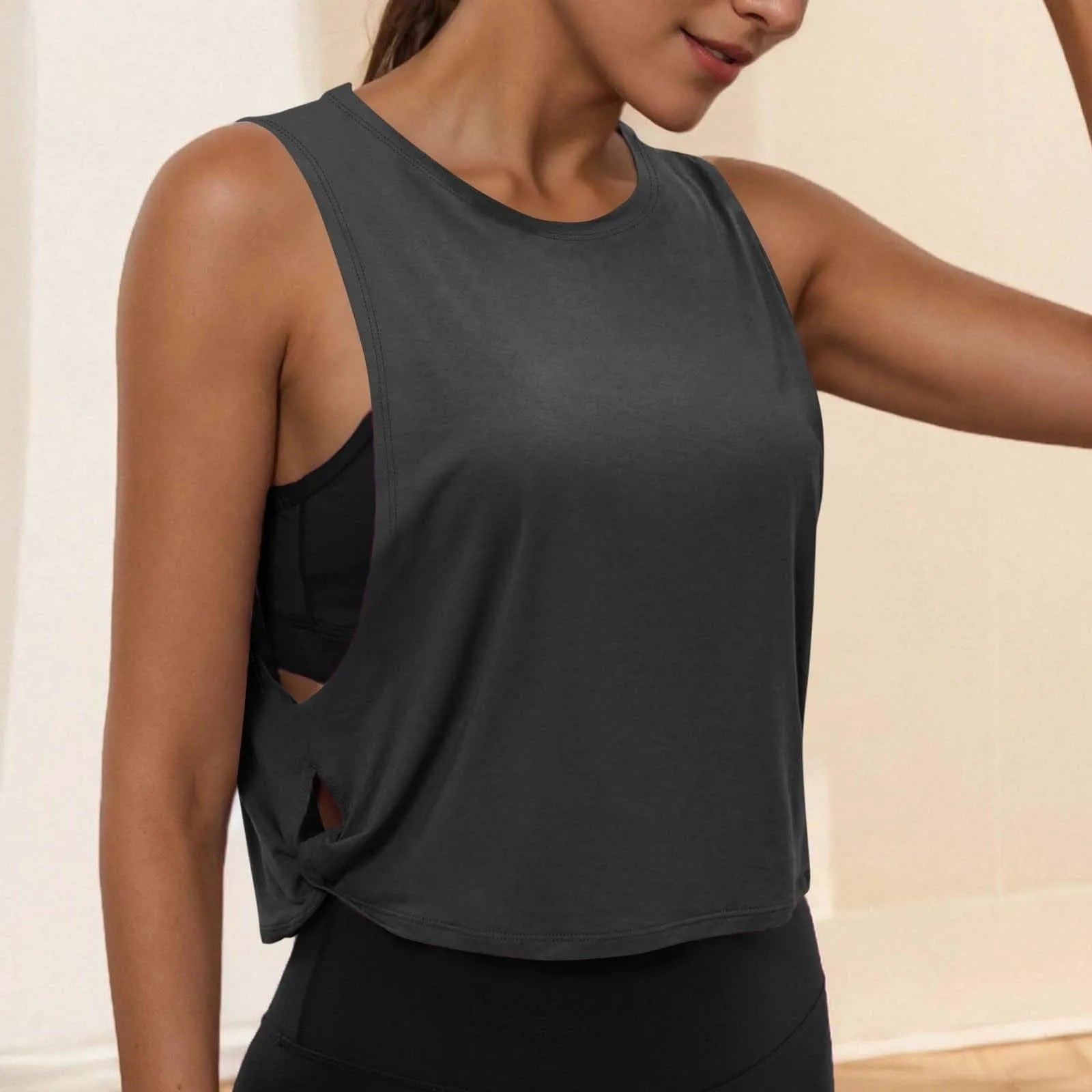 Ladies' Fashion Round Neck Yoga Wear Sleeveless Athletic Vest Casual Top Pure Color Loose Comfy Lightweight Short Top
