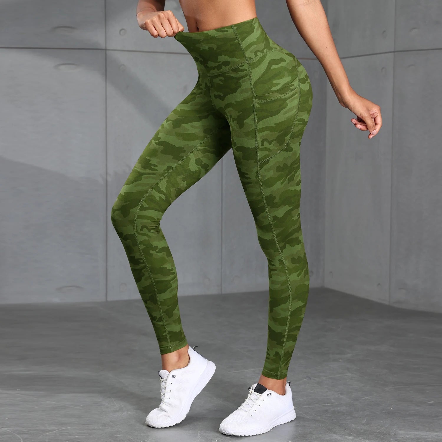 CHRLEISURE Digital Printing Yoga Pants with Pockets High Waist Butt Lifting Workout Tights Slim Fitness Legging for Women